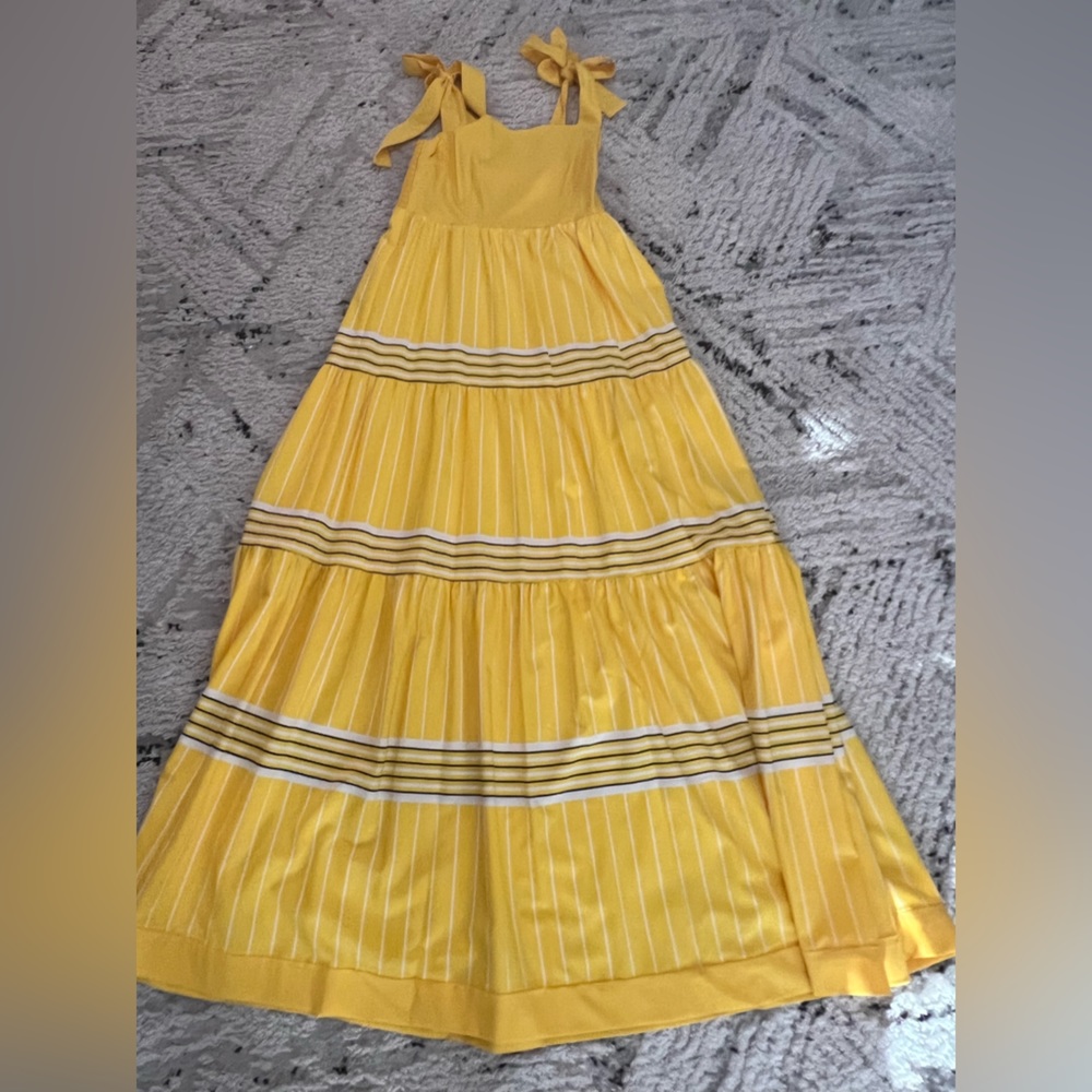 Beautiful Yellow Dress - New with Tags